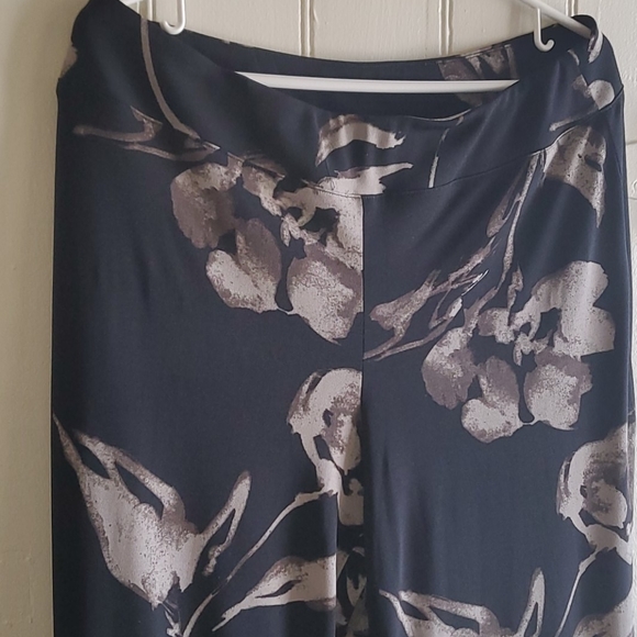 Joseph Ribkoff Stretch Dress Pants - Picture 3 of 4